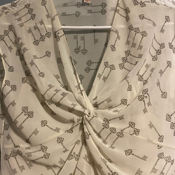 Sheer Ted Baker sleeveless top - Picture 4 of 5